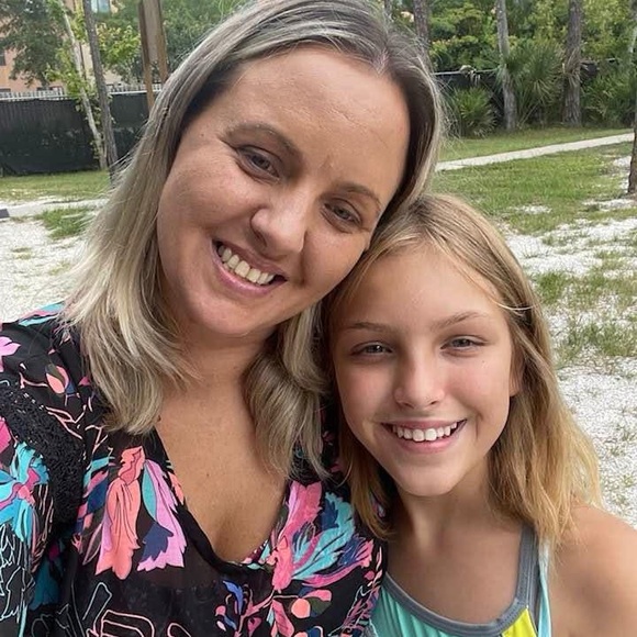 Meet your Posher, Jessica - Picture 7 of 12